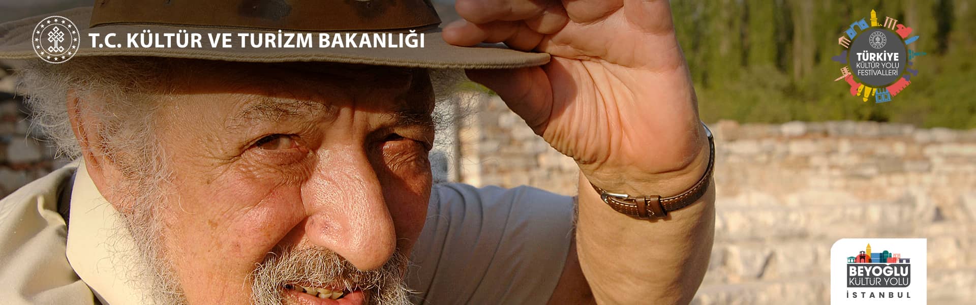 AKM - DOSTLARININ GÖZÜNDEN ARA GÜLER PORTRE SERGİSİ