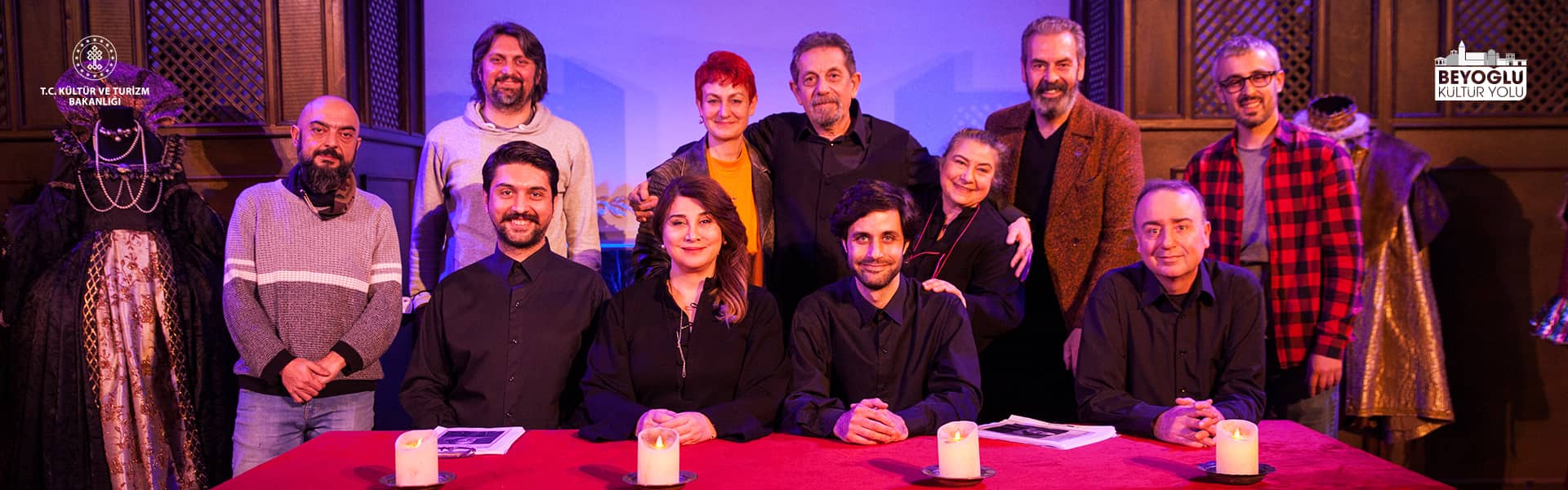 AKM - KAHRAMANLAR VE SOYTARILAR