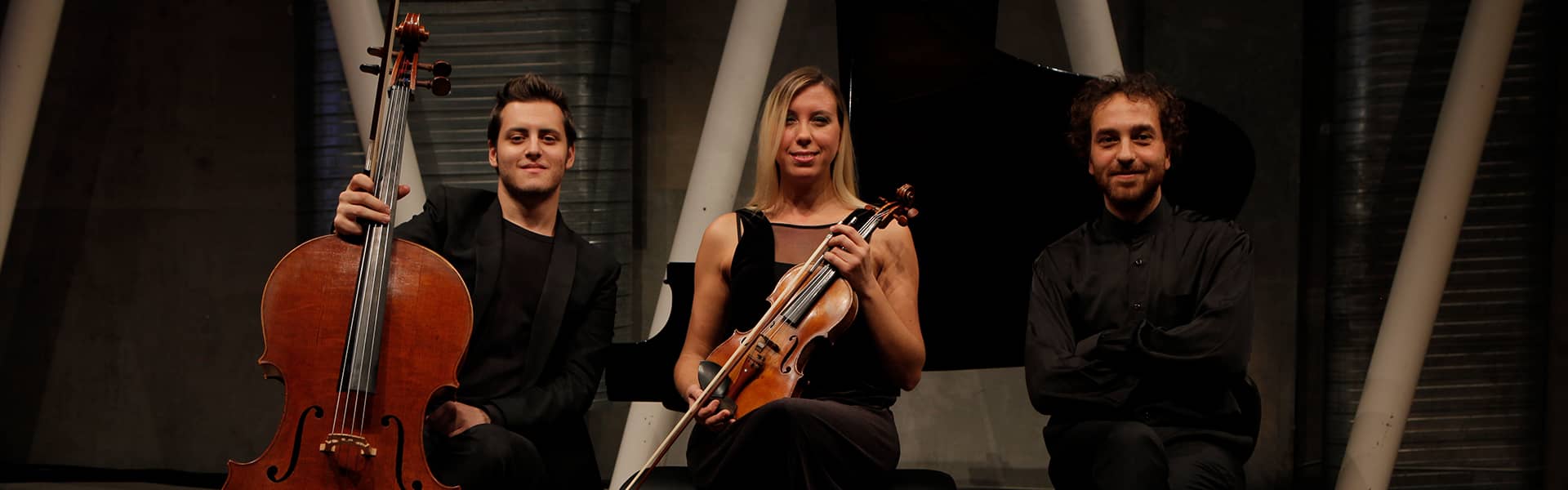 AKM - KAHVE KONSERLERİ