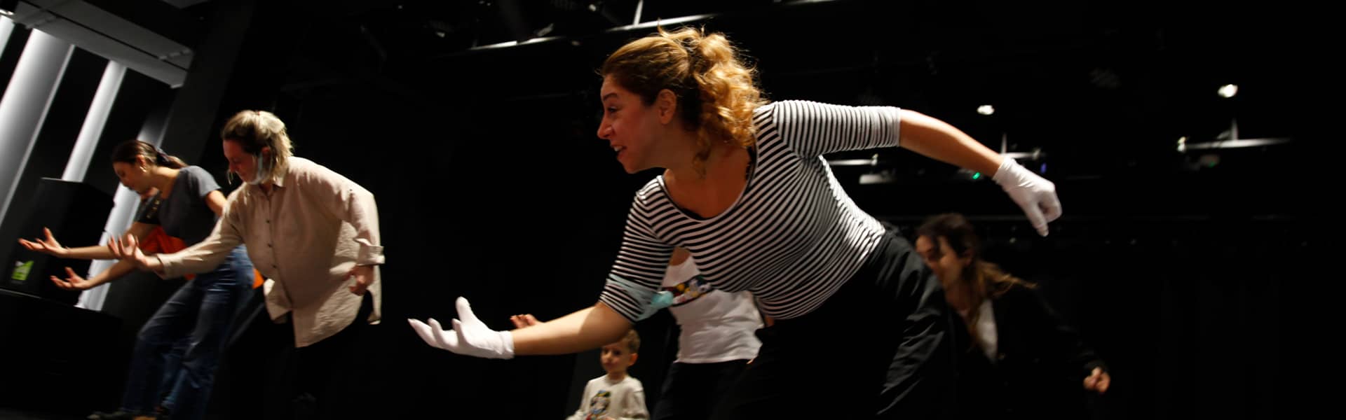 AKM - MIME WORKSHOP