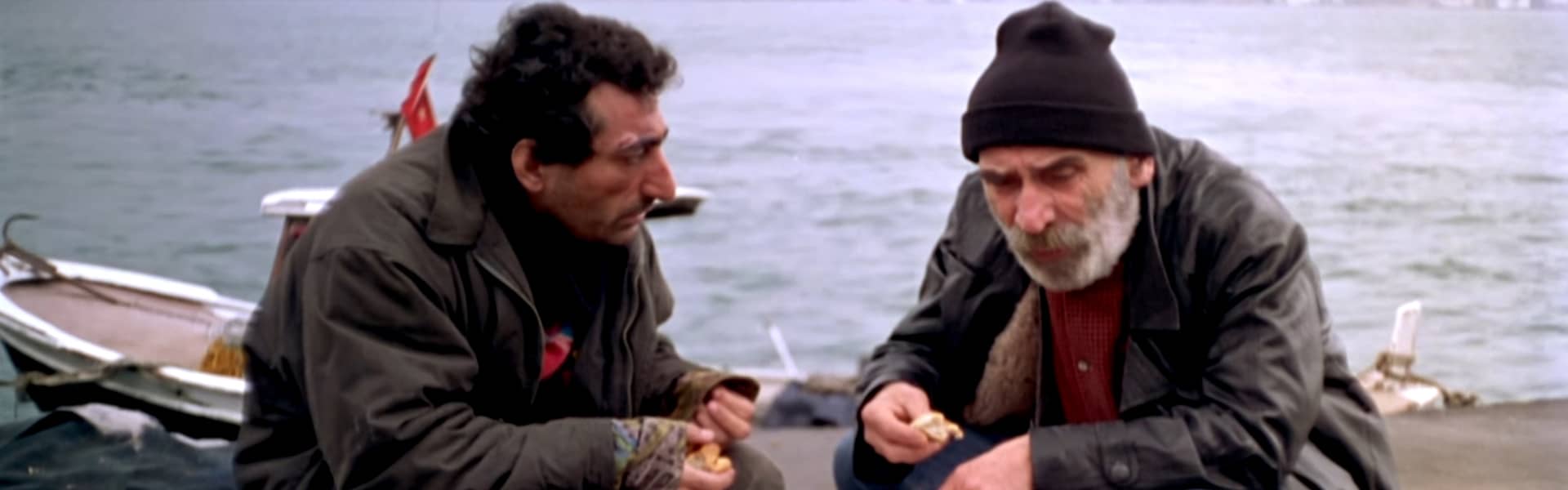 AKM - TABUTTA ROVASATA