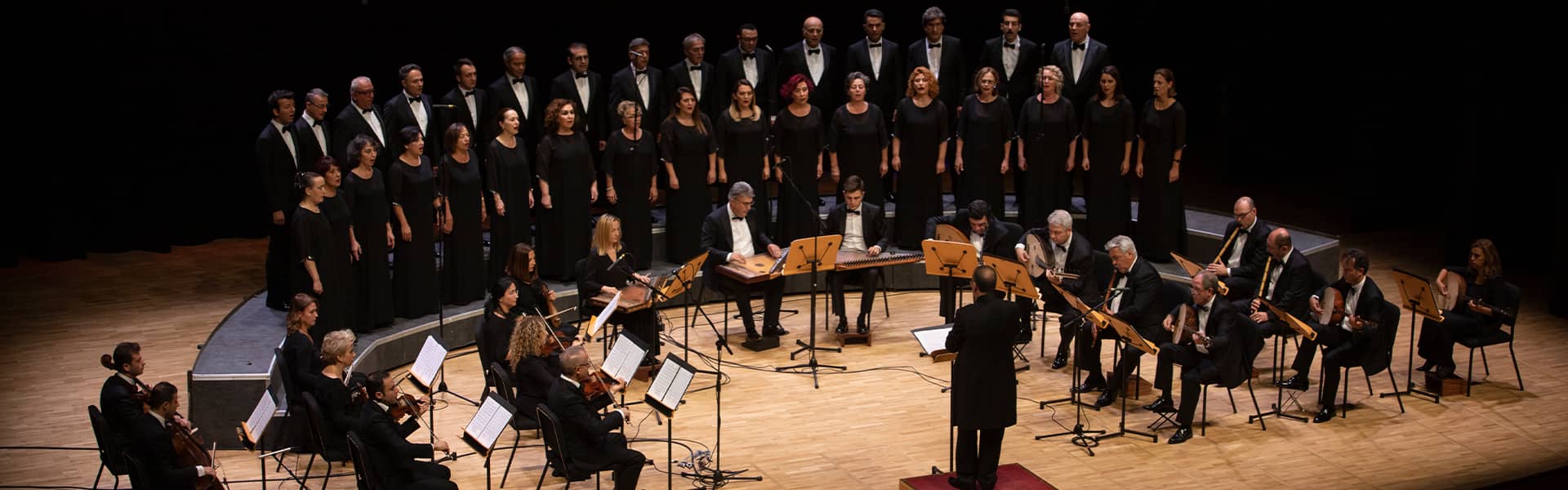 AKM - A NEW YEAR AND NEW STARTS